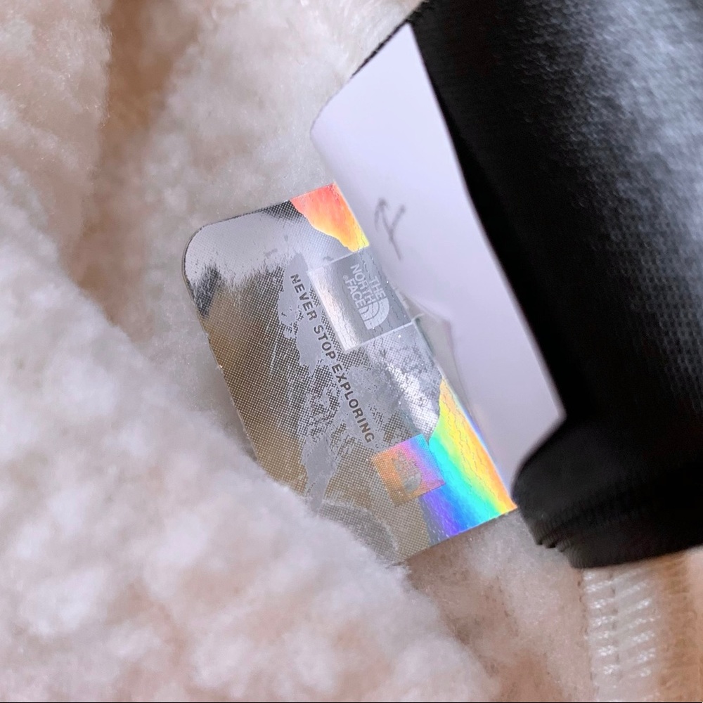 The North Face Gemma Fleece Hoodie Jacket - Picture 8 of 8